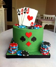 Gateau personnalise a Lille chez Sugar Kiss Cupcake Salon ...