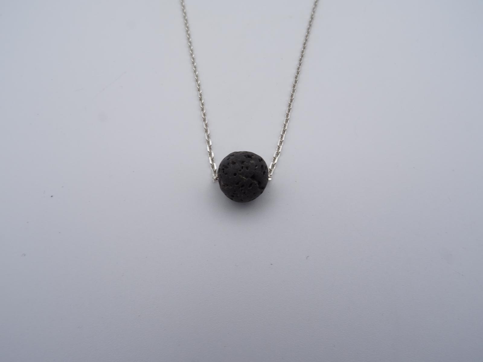 Collier Shimla 26 Perles De Lave Et Hématite Avec Argent Et Strass Noir - Neuf Avec Boîte Cadeau