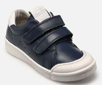 LES P'TITS SOULIERS DE BELLEVILLE - Chausseur à Paris