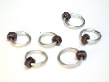 Bagues boulon de Marianne Anselin (argent massif et boulon)